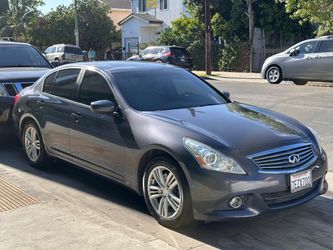 2012 Infiniti G25