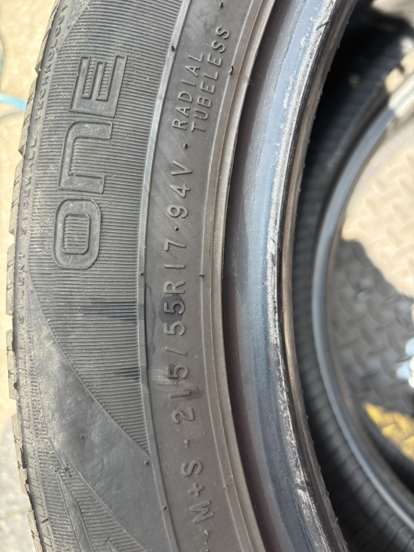 215/55r17