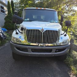2011 International 4300 