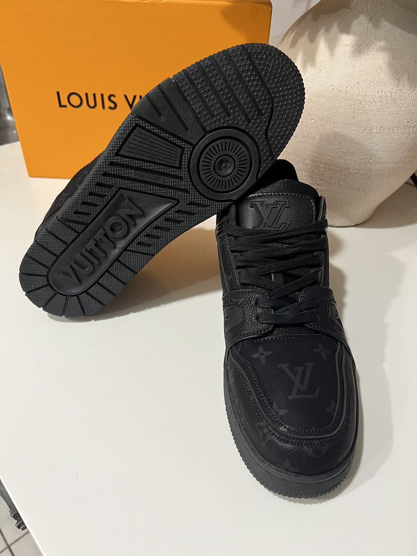 New LV Men’s Shoes.