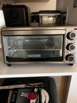 $15 Toaster In Great Condition Black + Decker Brand