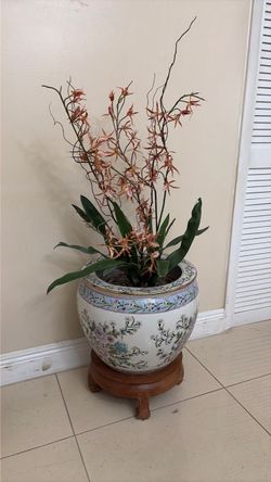Chinese planter and stand