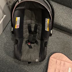 Baby Trend Car Seat 