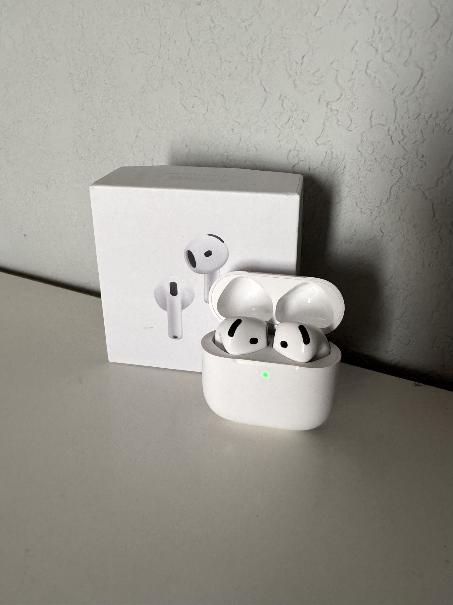 Airpods 4 ANC