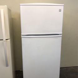Kenmore Apartment Size 18 Cu Ft Top Freezer Refrigerator 