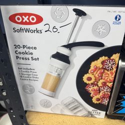 XOX Softworks 20-Piece Cookie Press Set