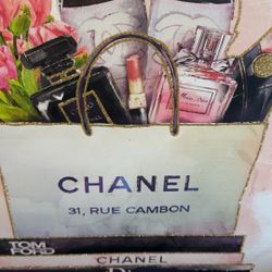 Beautiful Picture Has Gold  Sparkly Glitter