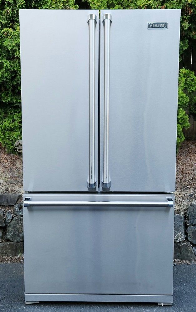 VIKING Refrigerator Counter Depth W36xD28xH69 Inches