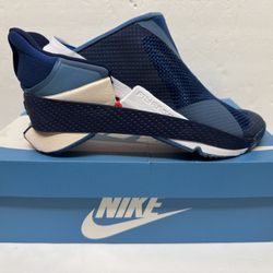 NIKE  GO FLYEASE Athletic Sneakers 