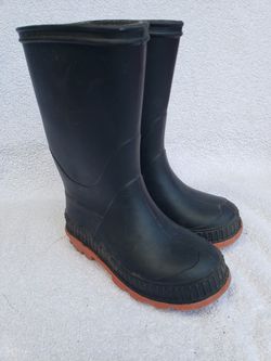 Rain boots kids size 8