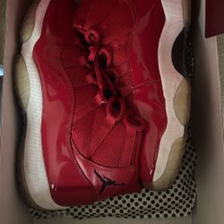 AJ 11 Gym Red