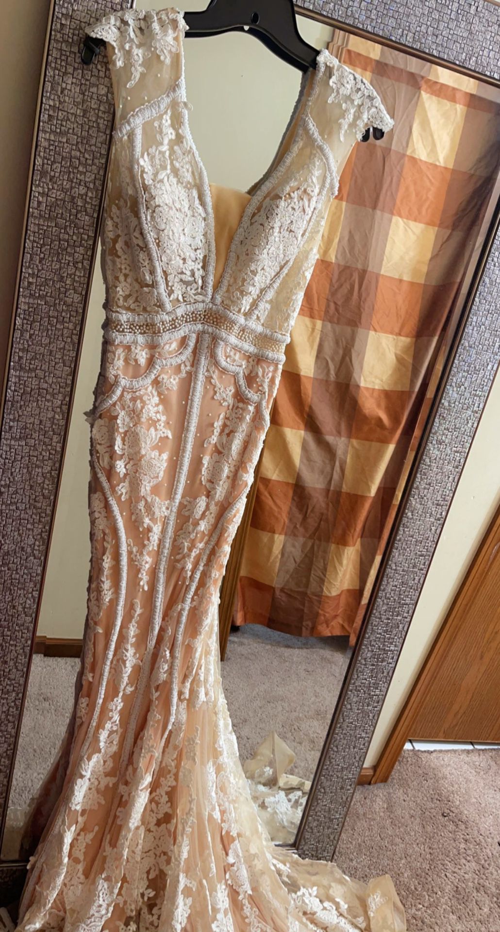 Stunning Elegant Dress!!!