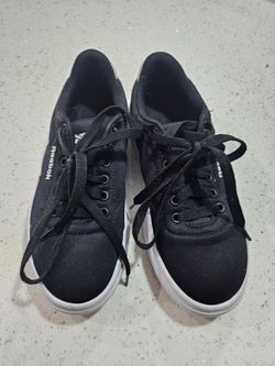 Girls Reebok size 5 and 1/2