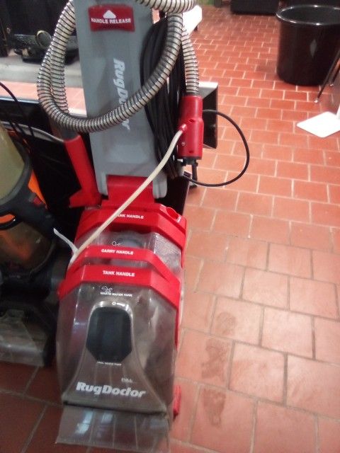 Lot Of Carpet And Shampoo Cleaners(Pets) and Portable air Conditioner