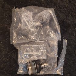 Ball Joints Kit for Ford Escape , Mercury Mariner, Mazda Tribute