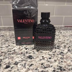 Valentino Cologne