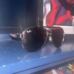 Gucci Raybands Sunglasses