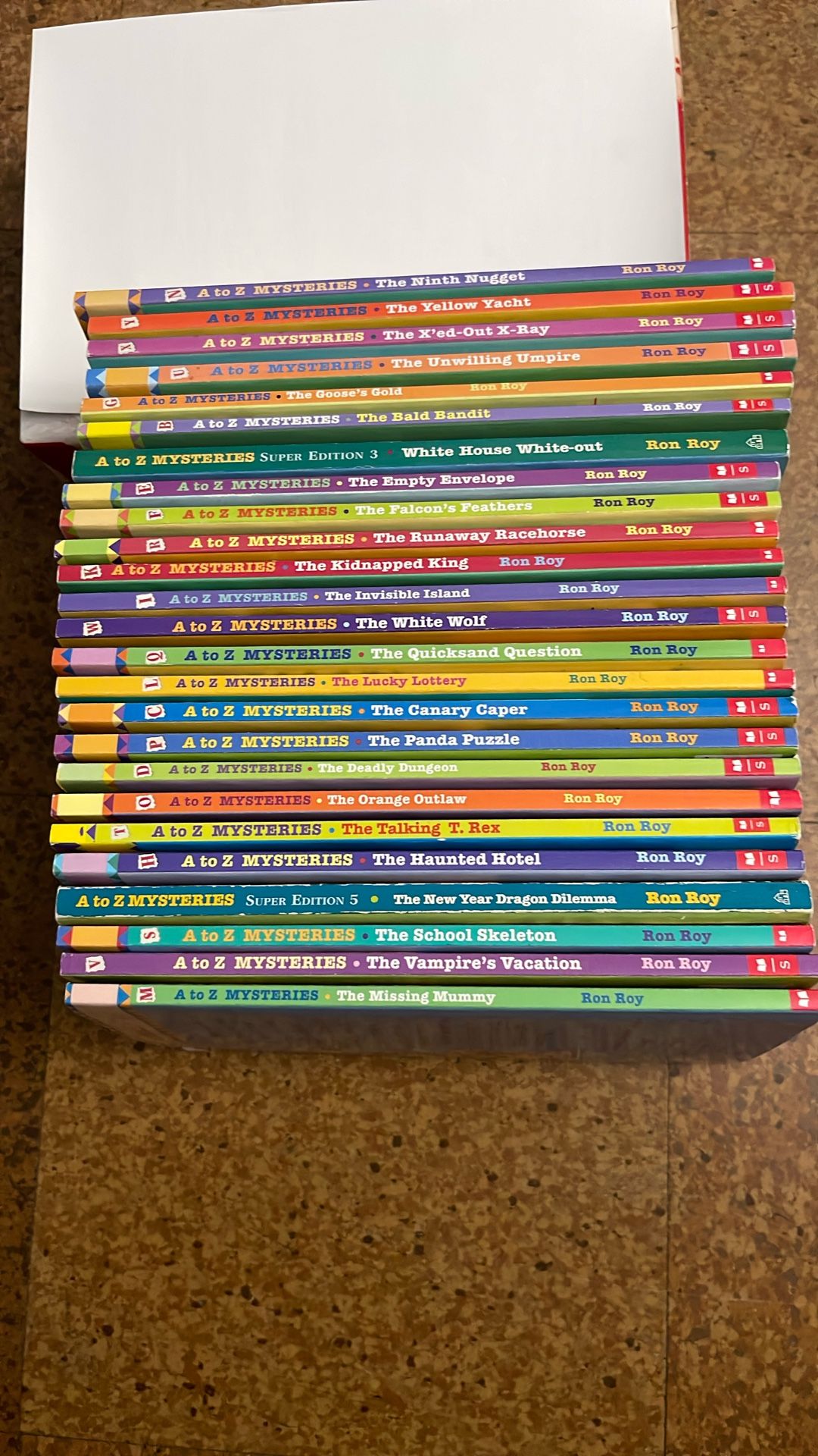 A to Z Mysteries book lot