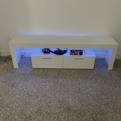 White Tv Stand