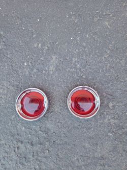 Rear tail lights came off of a 2005 electra glide classic