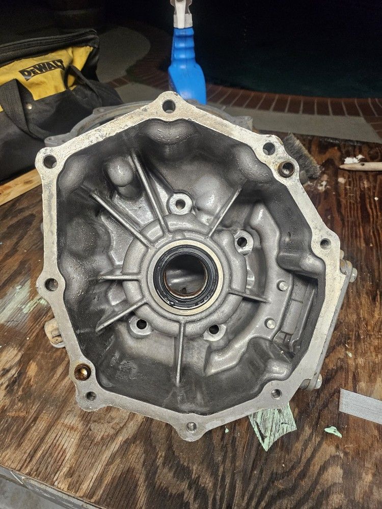 2000 Tacoma Rear Transmission Tail Housing 4x4