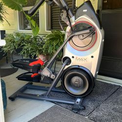Bow flex Max Trainer M5