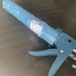 Anvil Caulking Gun Dispenser