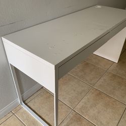 White IKEA desk