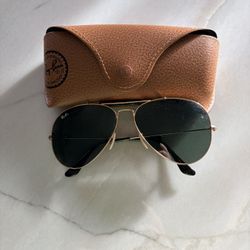 Rayban Aviator Classic. Brand New