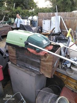 Electric sweeper