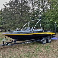 1989 MasterCraft TriStar 220 — Fully Restored