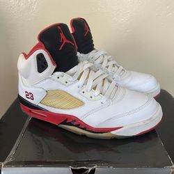 2006 Jordan 5 Fire Red sz 10