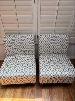 2 Gently Used Accent Chairs B&W Geometric Pattern Fabric