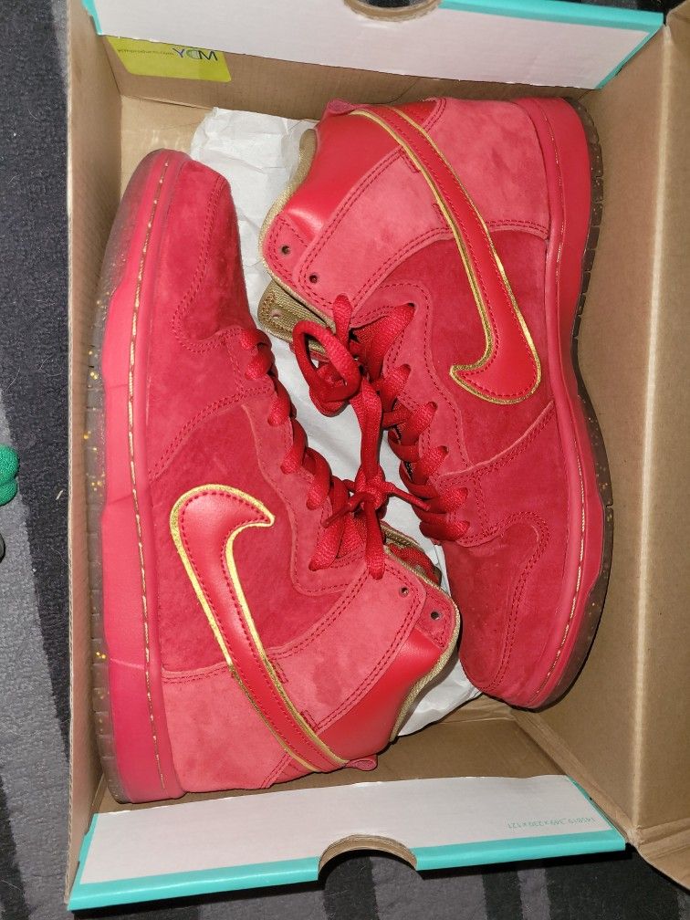 Year Of The Horse Nike Sb Dunk Size 10.5