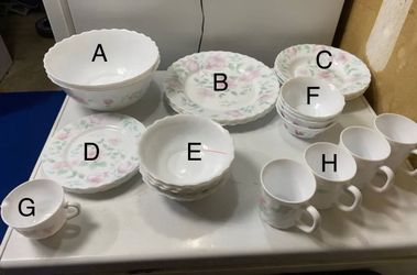 This post is for (D) Four Salad Plates. Arcopal France Rose Floralies Vintage Dinnerware Set pieces. Have the rest in other posts here. (FOUR SALAD PL