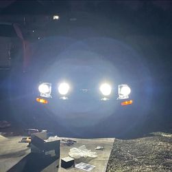 H11/H9/H8 LED Headlight Bulbs, 10000 Lumens Super Bright LED Headlights Conversion Kit 6500K Cool White IP68 Waterproof, Pair of led bulbs
