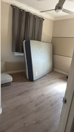 Mattress queen size
