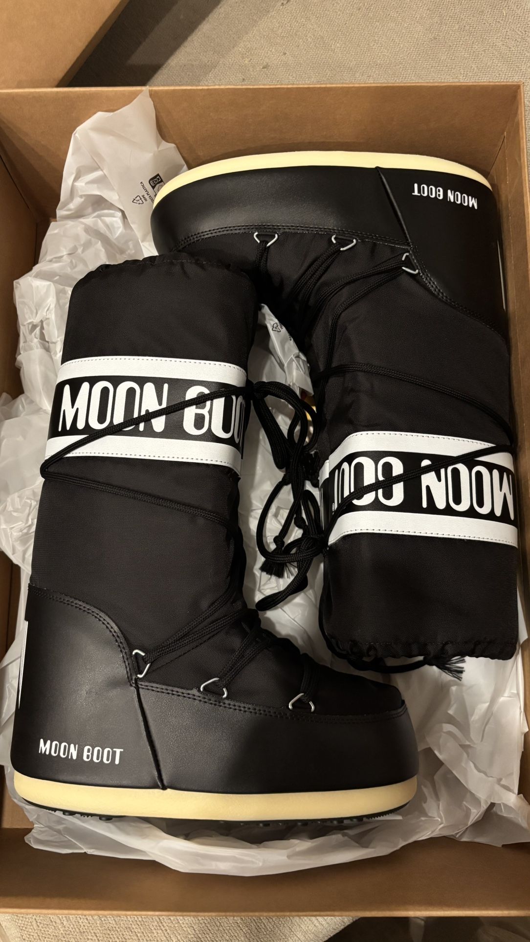 Moon Boots