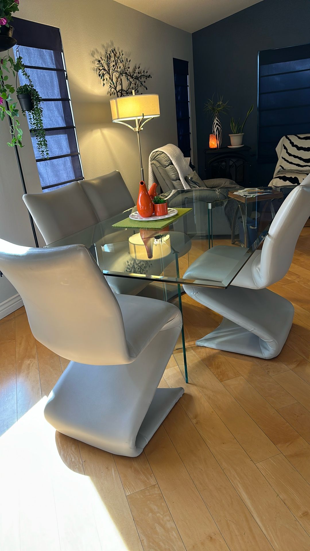 Dining room table and four chairs