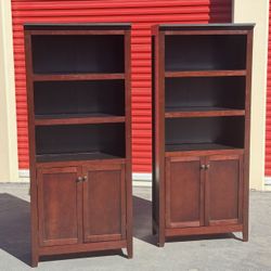 2 - Bookshelves 
