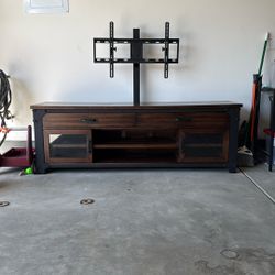 Tv stand