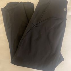 2 Lululemon crop leggings $25 each