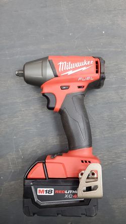 BRAND NEW MILWAUKEE FUEL 3/8 IMPACT WITH 4.0 BATTERY 140$!!!