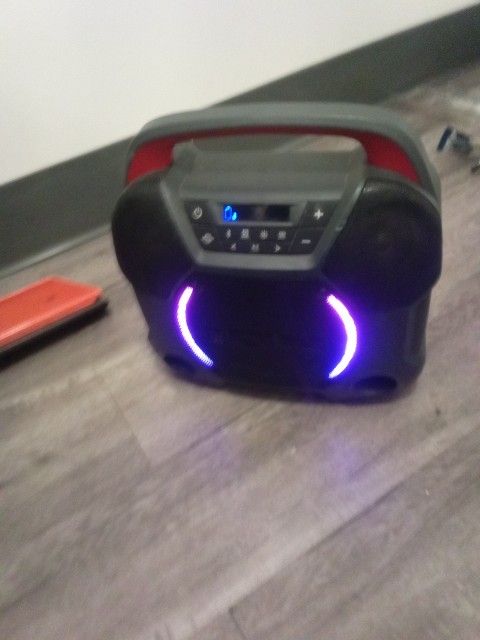 Ion Pathfinder Go Bluetooth Speaker