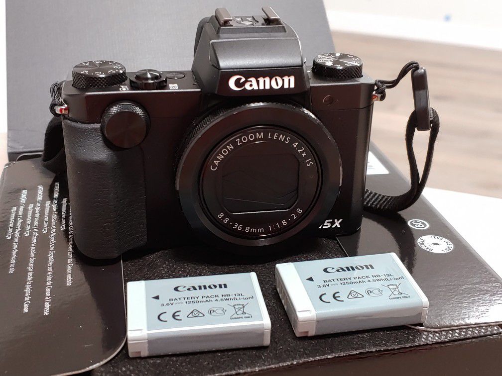 Canon G5X. Camera + charger + 2 batteries