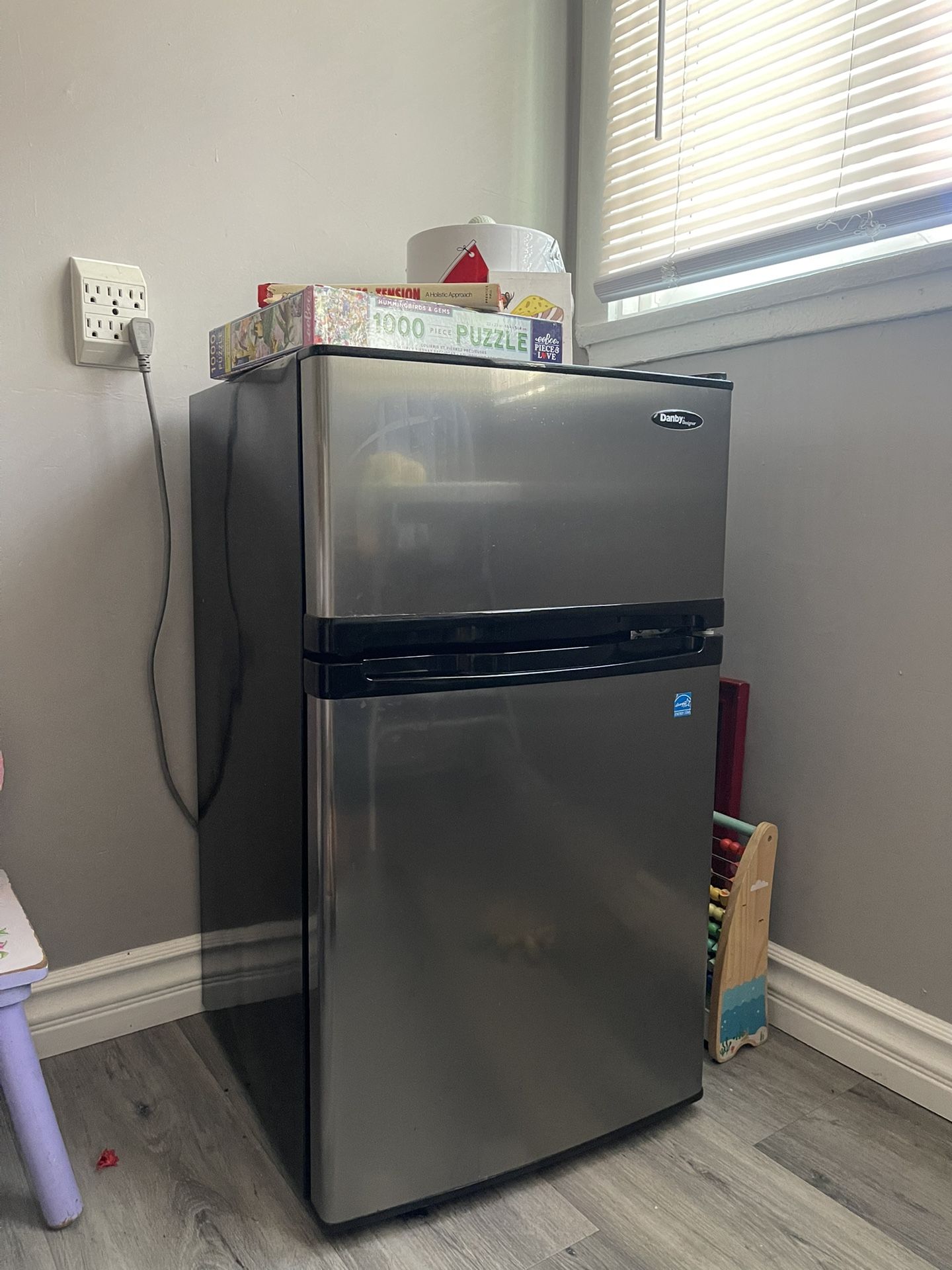 Danby Fridge And freezer
