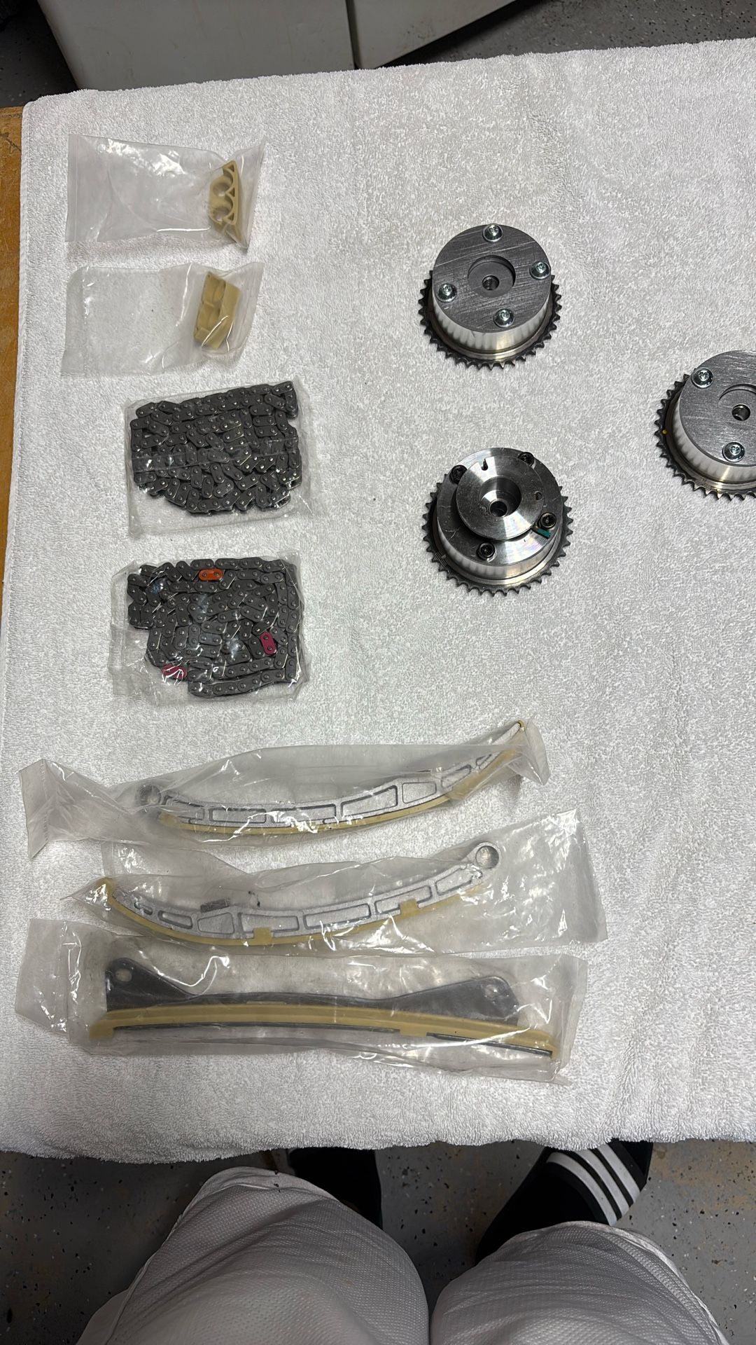 Time and chain kit