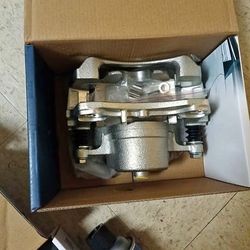 Brand New 2012 Chevy Malibu Front Brake Calipers