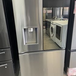 LG French Door Counter Depth Refrigerator- Mirrored Instaview