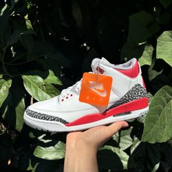 Jordan 3 Retro Fire Red